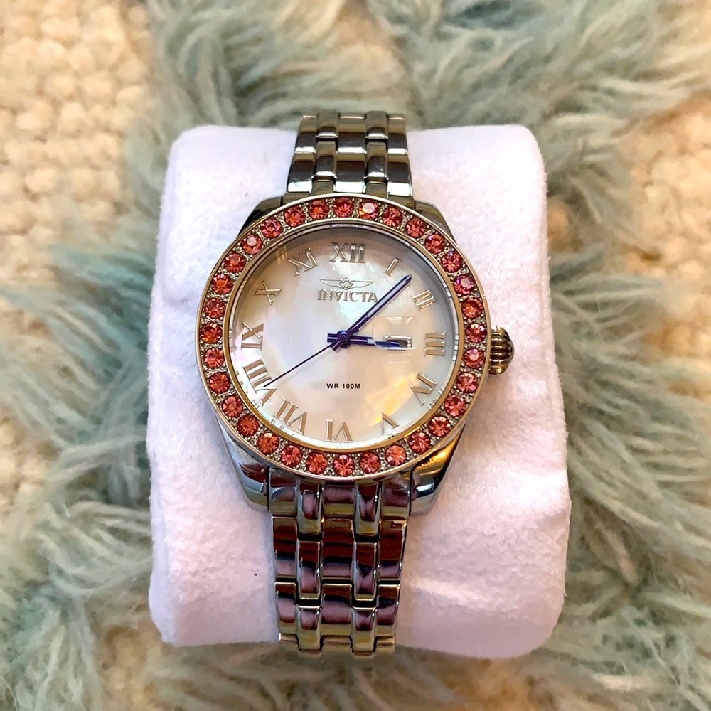 Invicta No22876 WR 100M. Flame-fusion crystal